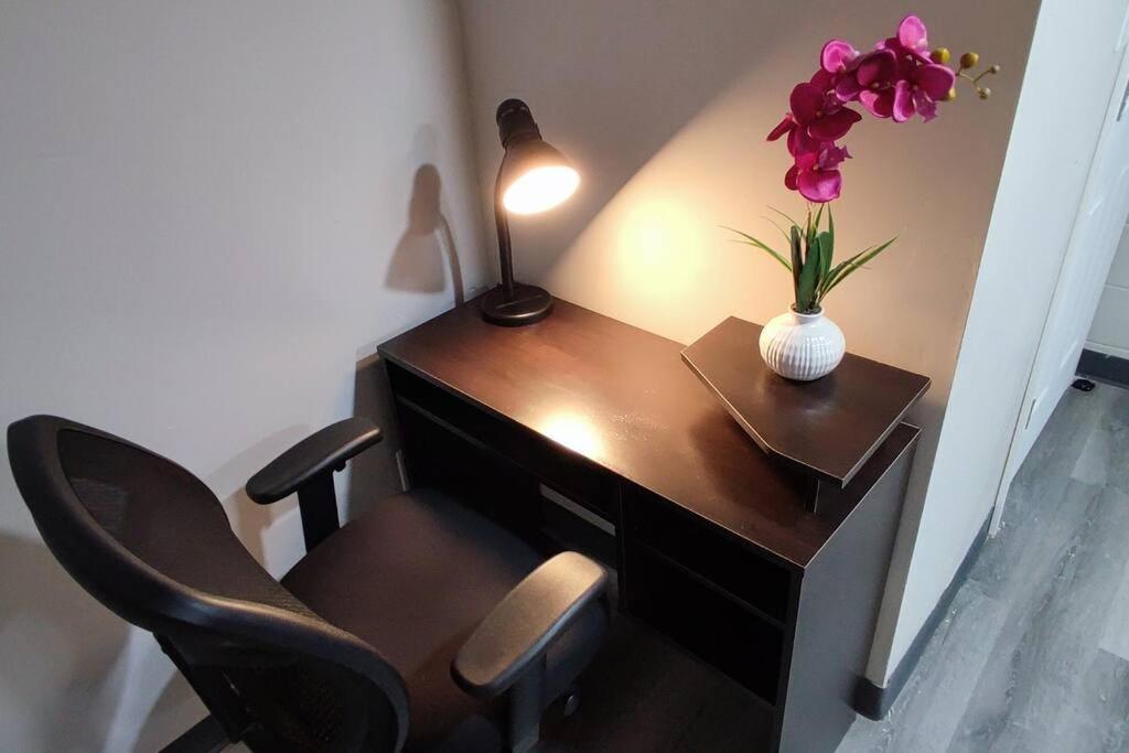 Spacious Suite Close To Downtown Indy/ King Bed Indianapolis Exterior foto